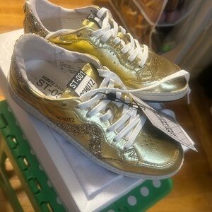 SCHUTZ sneakers BRAND NEW with box and dust bag size 6